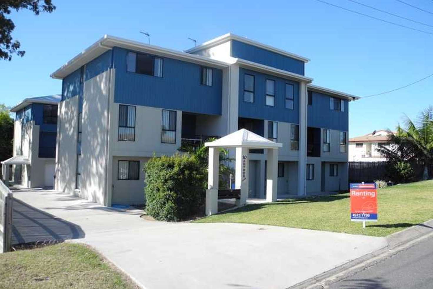 Main view of Homely townhouse listing, 5/10 Arthur Street, Boyne Island QLD 4680
