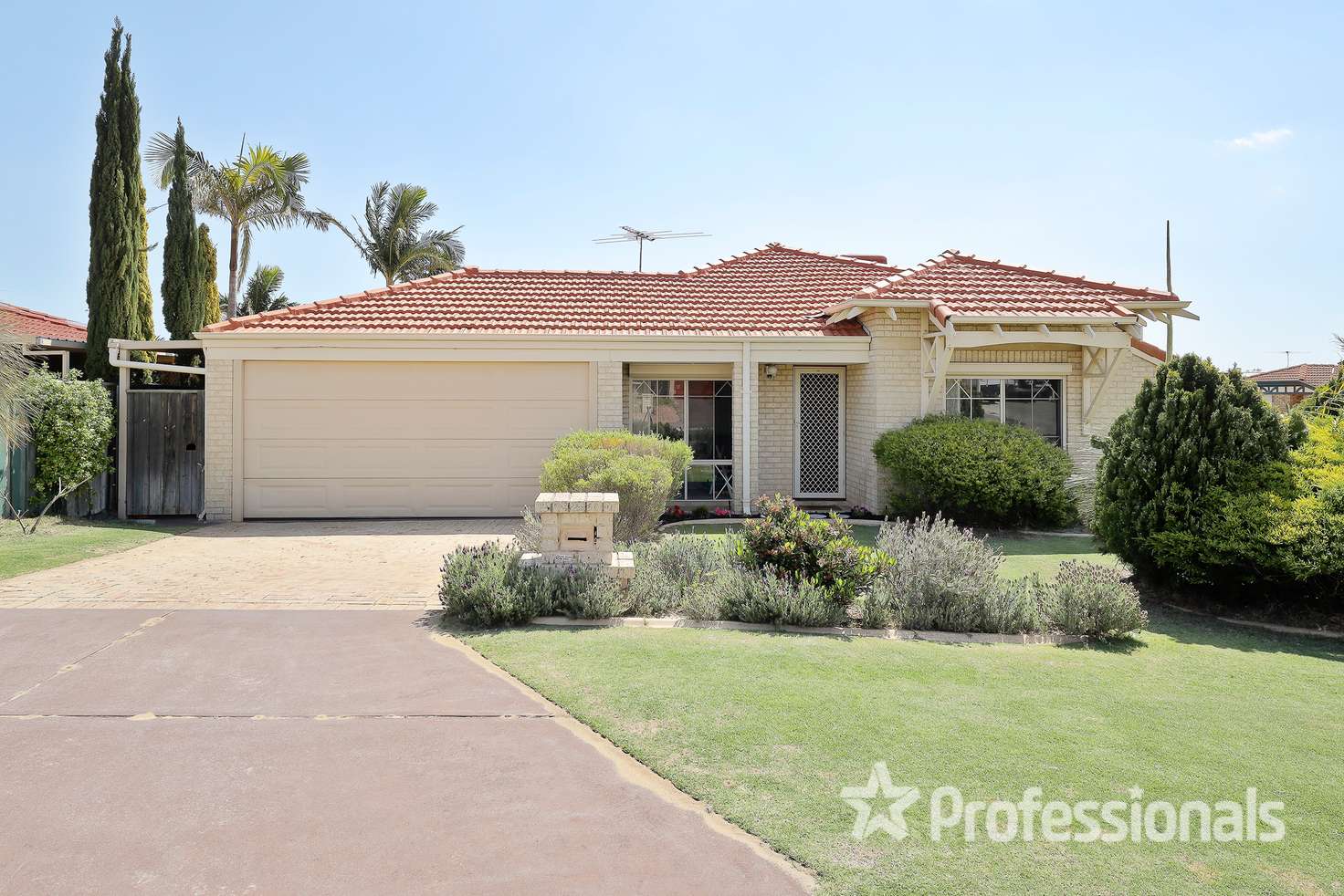 Main view of Homely house listing, 20 Ullinger Loop, Marangaroo WA 6064