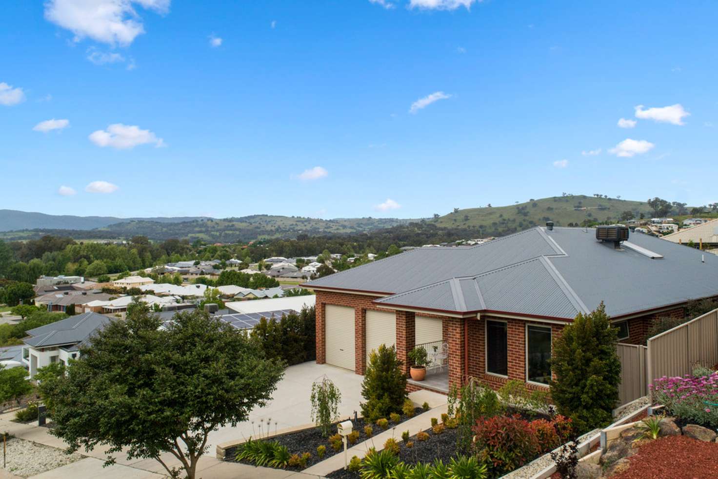 Main view of Homely house listing, 6 Gaff Court, Wodonga VIC 3690