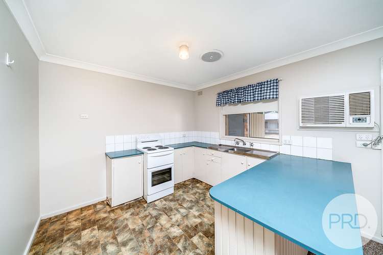 Third view of Homely house listing, 2/6 Veale Street, Ashmont NSW 2650