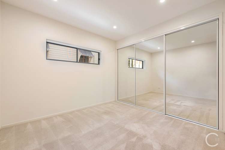 Fifth view of Homely apartment listing, 2/52 Rialto Street, Coorparoo QLD 4151