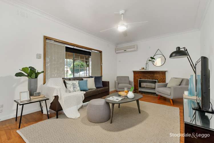 Second view of Homely house listing, 5 Staples Court, Hadfield VIC 3046