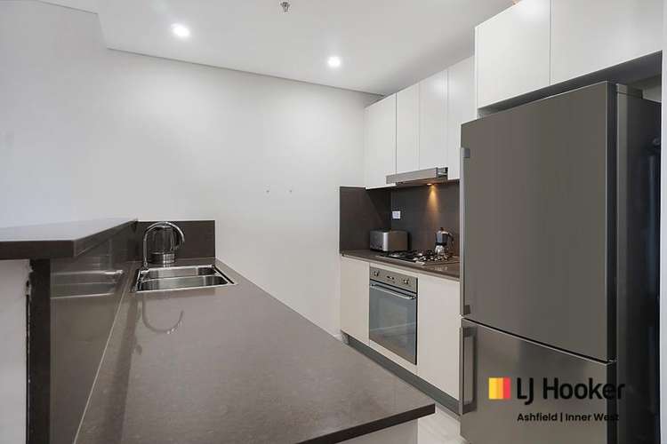 Third view of Homely apartment listing, 1012/39 Kent Road, Mascot NSW 2020