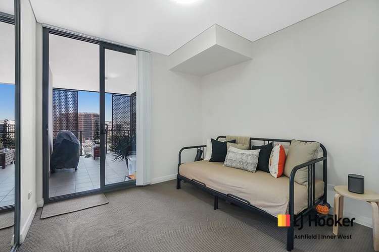 Fifth view of Homely apartment listing, 1012/39 Kent Road, Mascot NSW 2020