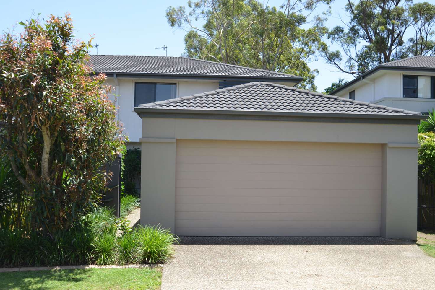 Main view of Homely townhouse listing, 23B Geraldton Drive, Robina QLD 4226