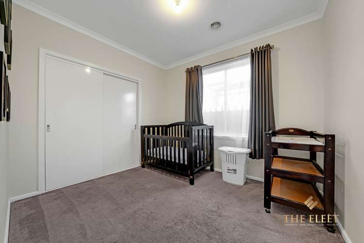 Fifth view of Homely house listing, 2/7 Harness Court, Truganina VIC 3029