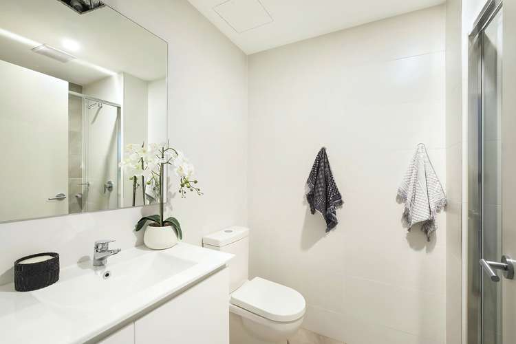 Third view of Homely studio listing, 4/7-9 Beane Street West, Gosford NSW 2250