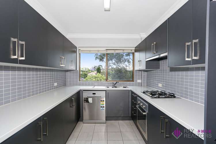 Second view of Homely apartment listing, 5/2-4 Boronia Street, Wollstonecraft NSW 2065