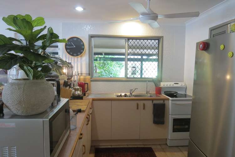 Fourth view of Homely house listing, 4 Barry Street, Torquay QLD 4655