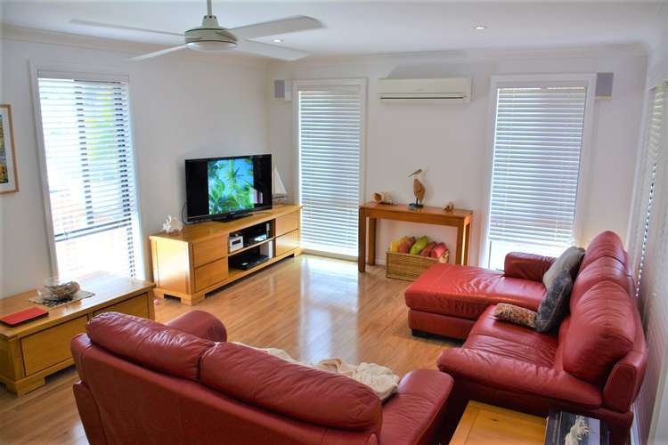 Second view of Homely house listing, 1/89 Yeramba Road, Summerland Point NSW 2259