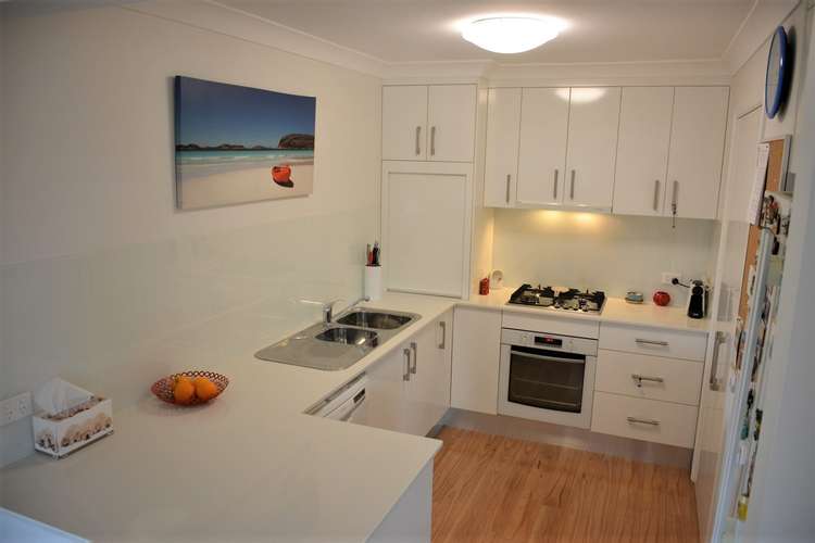 Fifth view of Homely house listing, 1/89 Yeramba Road, Summerland Point NSW 2259
