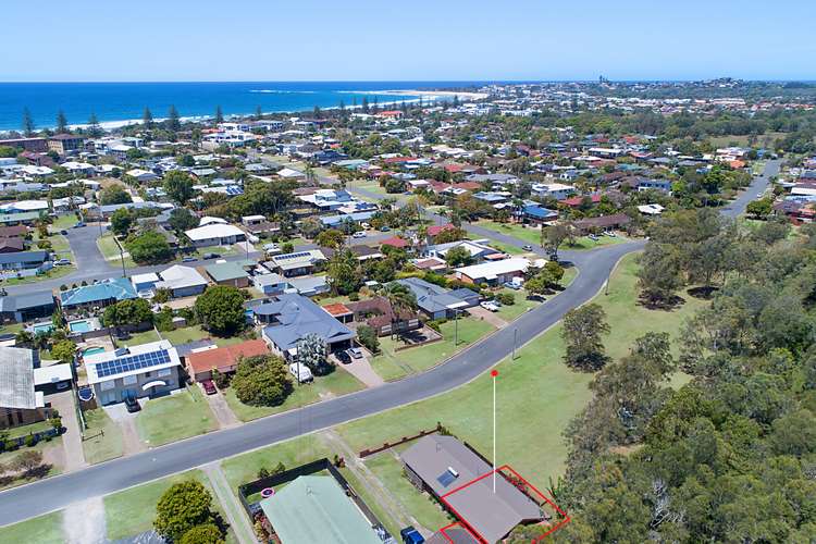 Main view of Homely semiDetached listing, 2/34 Sand Street, Kingscliff NSW 2487