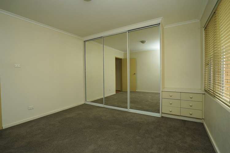 Fifth view of Homely apartment listing, 3 420 BANNA AVENUE, Griffith NSW 2680