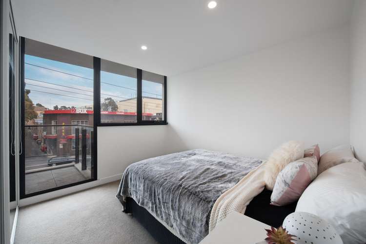 Fourth view of Homely apartment listing, 323/251 Canterbury Road, Forest Hill VIC 3131