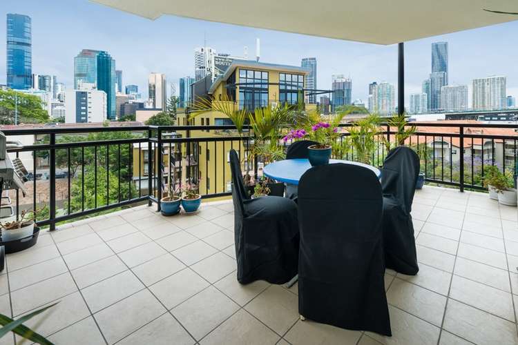 Main view of Homely apartment listing, 129/15 Goodwin Street, Kangaroo Point QLD 4169