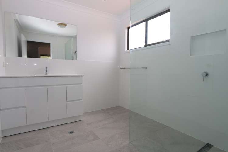 Third view of Homely semiDetached listing, 2/8 Corunna Crescent, Ashmore QLD 4214