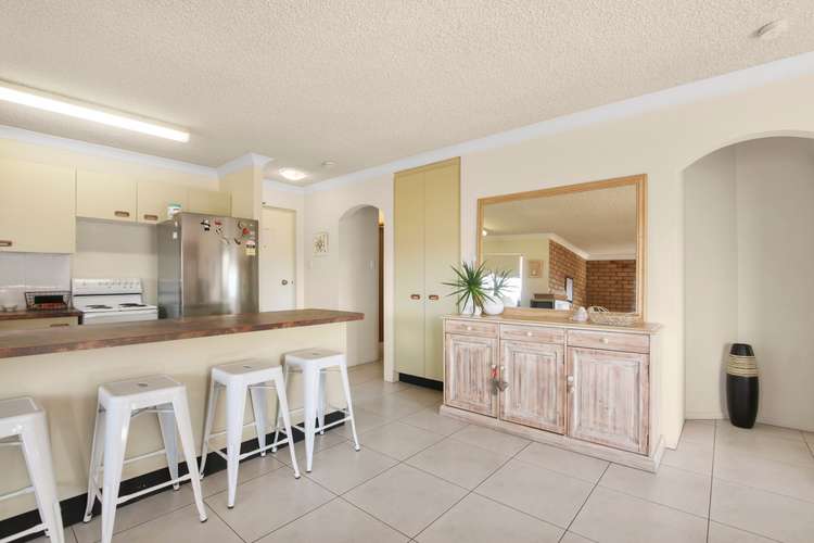 Second view of Homely unit listing, 2/17 Dingle Avenue, Kings Beach QLD 4551