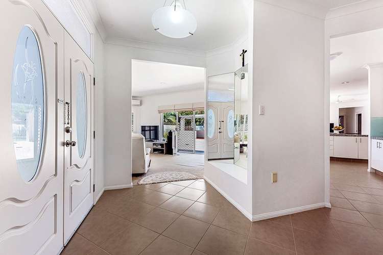 Fifth view of Homely house listing, 152 Santa Cruz Boulevard, Clear Island Waters QLD 4226