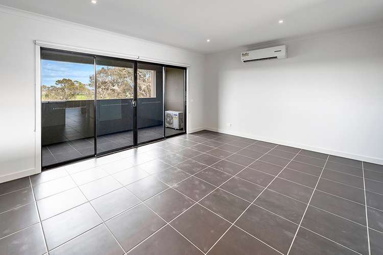 Fourth view of Homely townhouse listing, 12 / 1-15 Beddison Road, Craigieburn VIC 3064