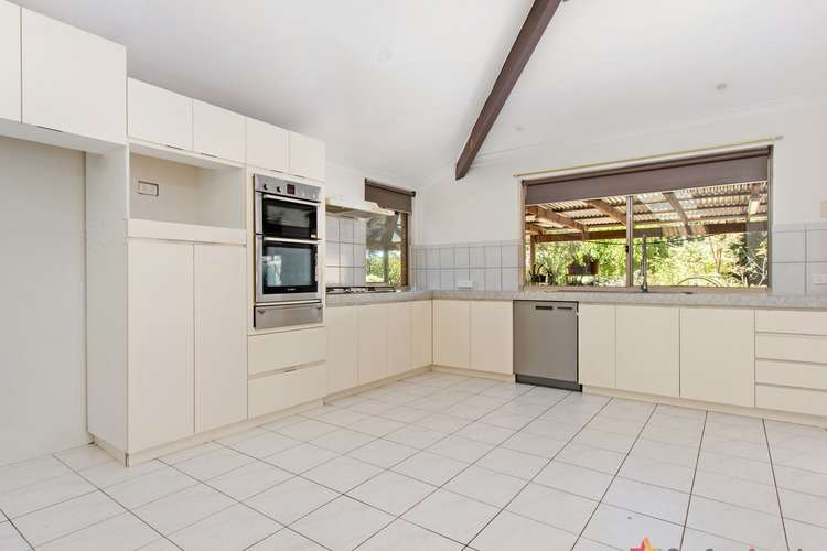 Seventh view of Homely house listing, 2 Farrier Court, Wellard WA 6170