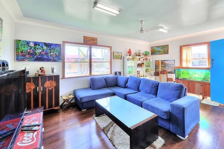 Second view of Homely house listing, 10 Maverton St, Salisbury QLD 4107