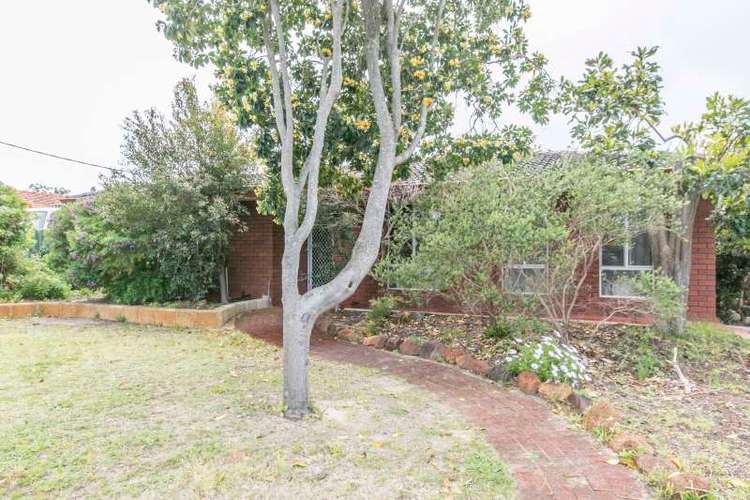 Second view of Homely house listing, 15 Marquis Court, Gosnells WA 6110