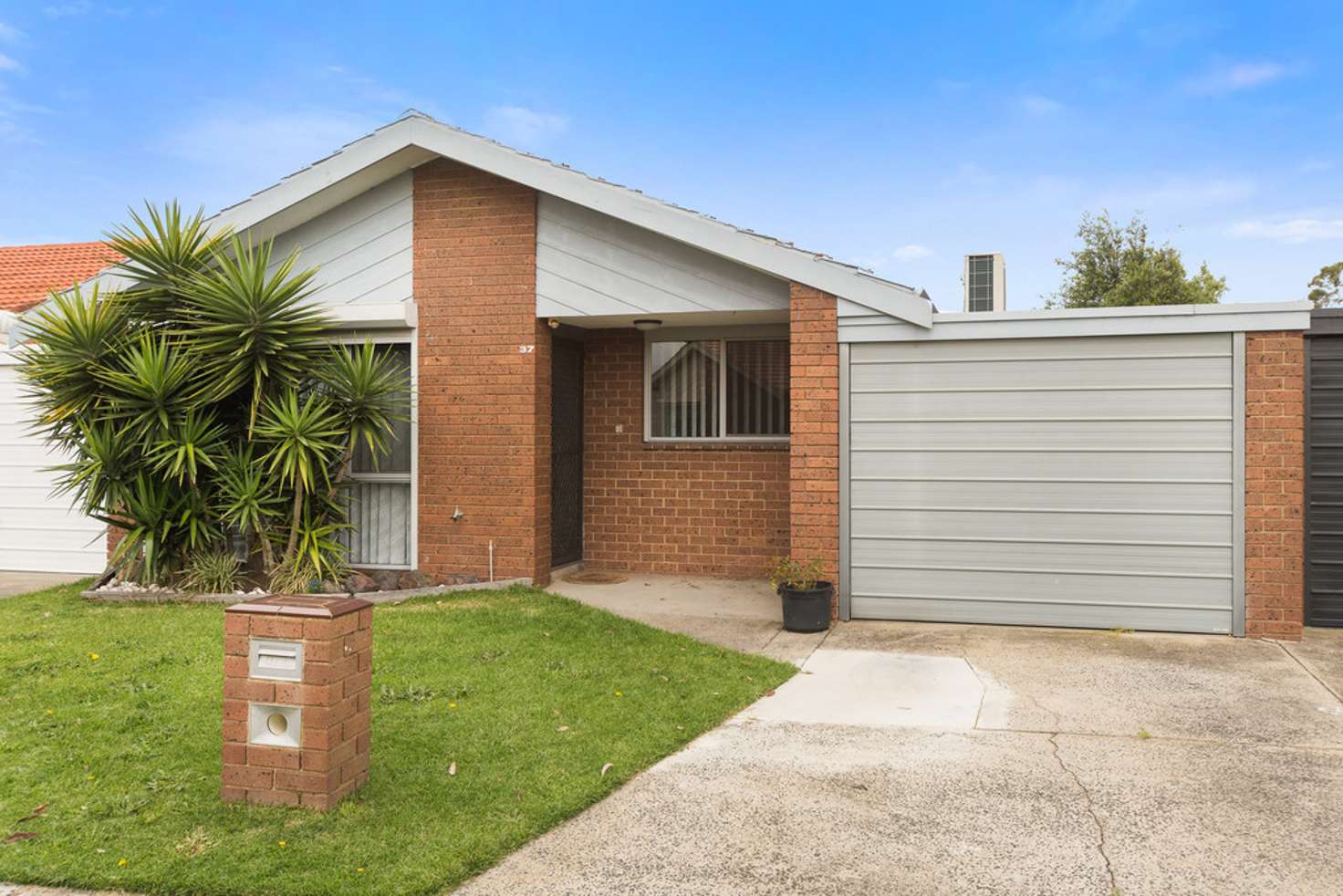 Main view of Homely unit listing, 37 Orana Crescent, Chelsea VIC 3196