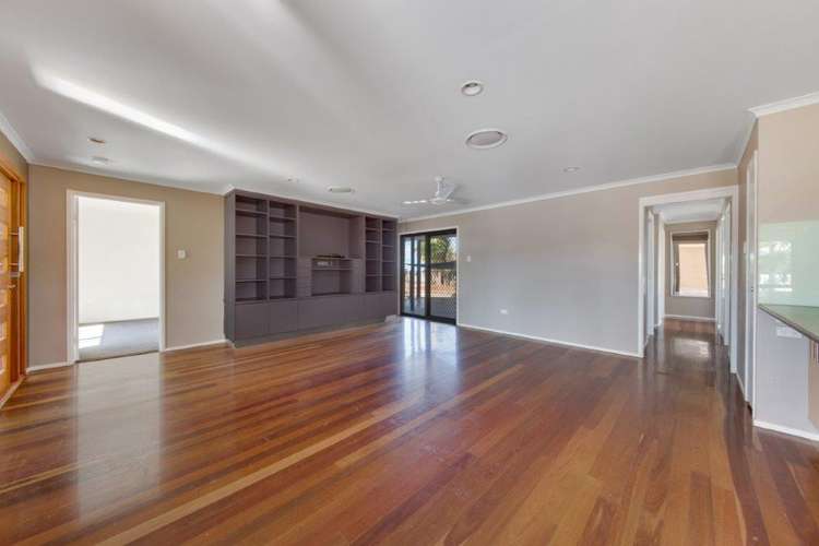 Seventh view of Homely house listing, 4 CALEDON STREET, Tannum Sands QLD 4680