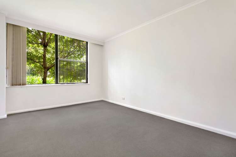 Third view of Homely apartment listing, 1F/15-19 Onslow Avenue (Entry off Greenknowe), Elizabeth Bay NSW 2011