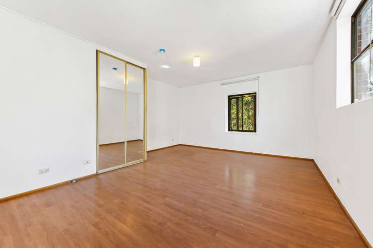 Fifth view of Homely studio listing, 21/60 City Road, Chippendale NSW 2008