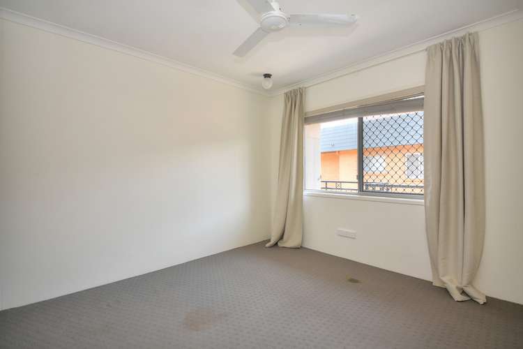 Fifth view of Homely unit listing, 7/70 Marine Parade, Miami QLD 4220