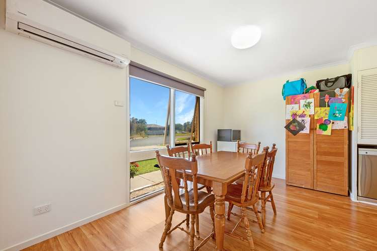 Fifth view of Homely house listing, 127 Easterby Court, Howlong NSW 2643