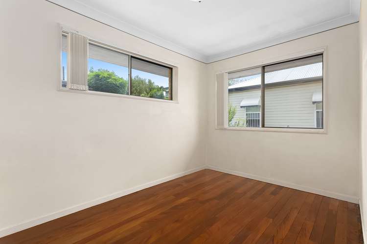 Fifth view of Homely unit listing, 2/23 Baragoola Street, Coorparoo QLD 4151