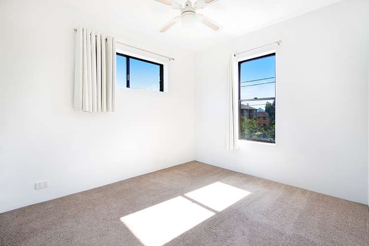 Fifth view of Homely unit listing, 2/23 Weston Street, Coorparoo QLD 4151