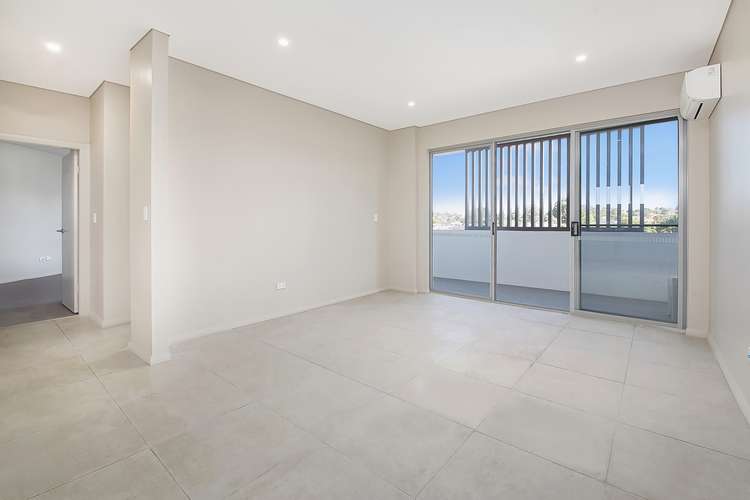 Second view of Homely apartment listing, 5/13-15 Civic Avenue, Pendle Hill NSW 2145