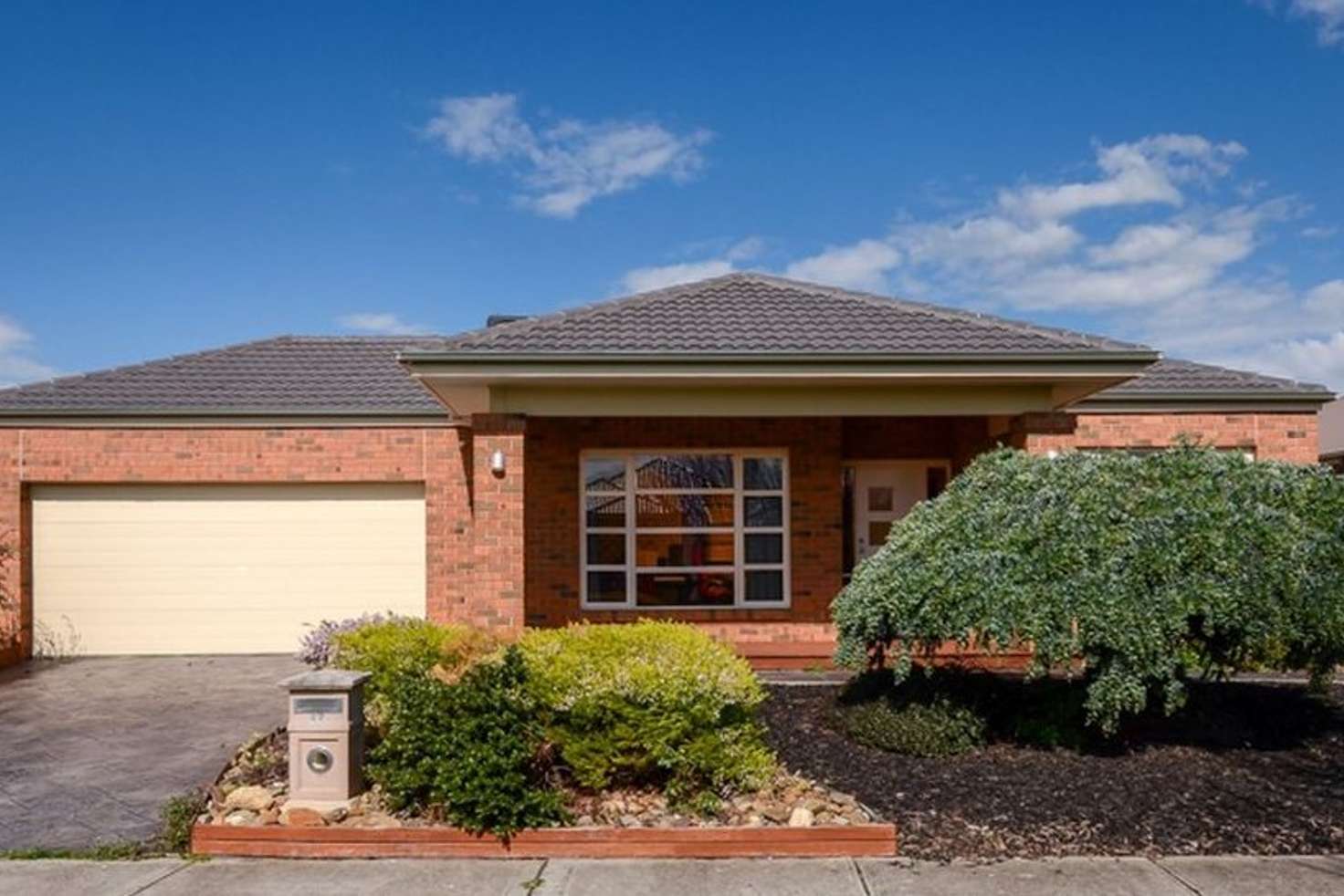 Main view of Homely house listing, 17 Lavender Avenue, Pakenham VIC 3810