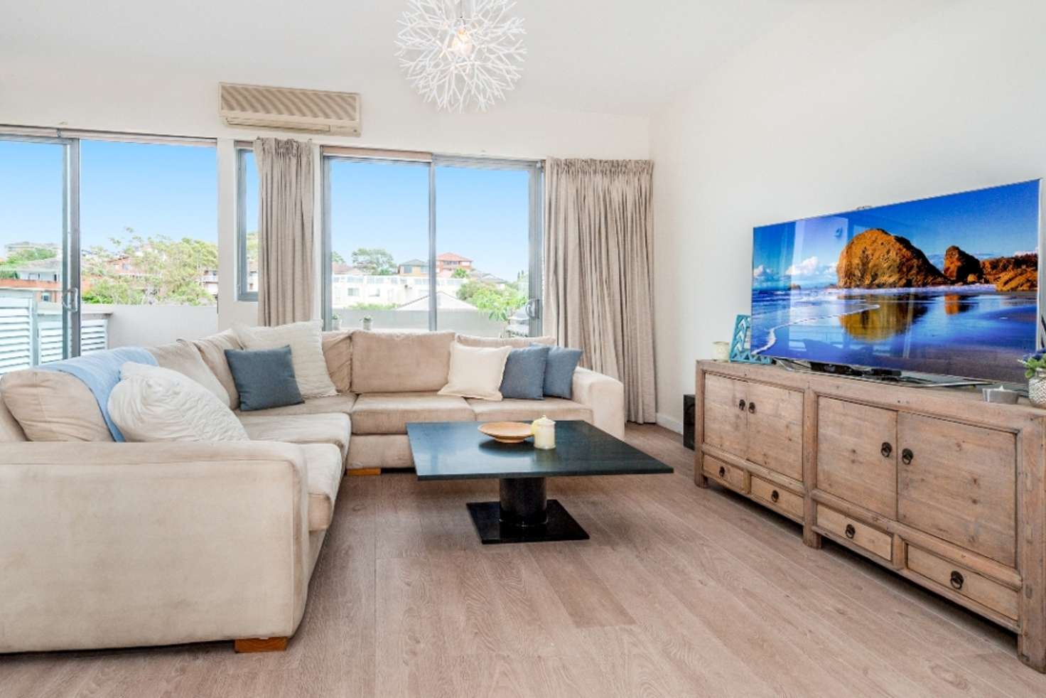 Main view of Homely unit listing, 10/76-78 Anzac Parade, Kensington NSW 2033
