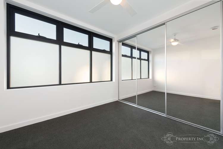 Fifth view of Homely unit listing, 304/33 Browning Street, West End QLD 4101