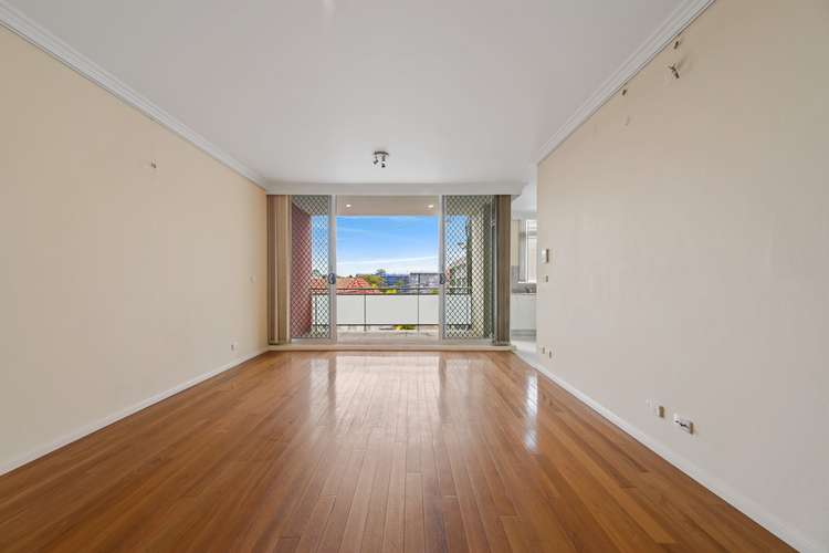 Main view of Homely unit listing, 9/384-386 Illawarra Road, Marrickville NSW 2204