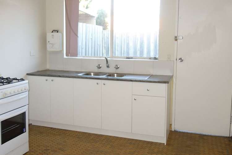 Main view of Homely unit listing, 2/60 Rosala Avenue, Altona North VIC 3025