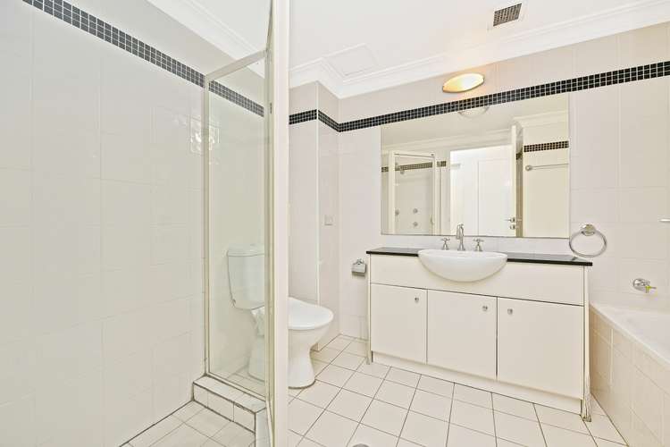 Fifth view of Homely apartment listing, 204/6 Wentworth Drive, Liberty Grove NSW 2138