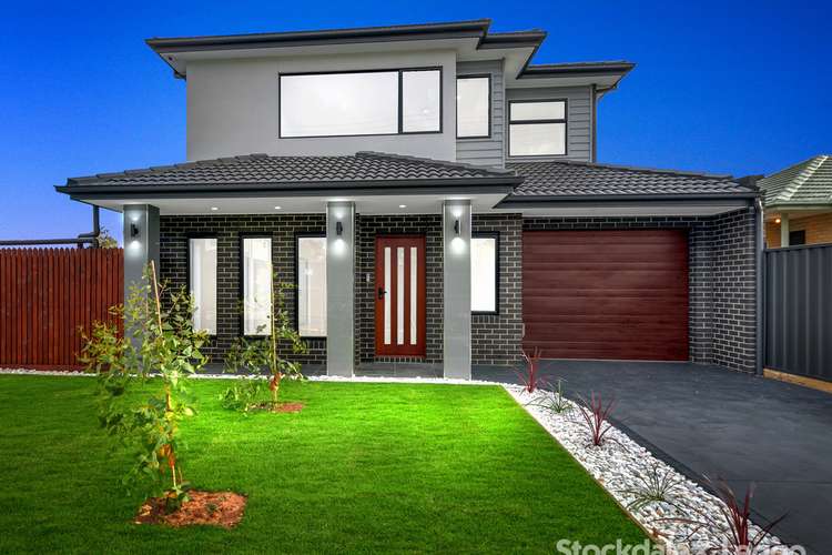 Main view of Homely townhouse listing, 1/40 Cropley Crescent, Laverton VIC 3028