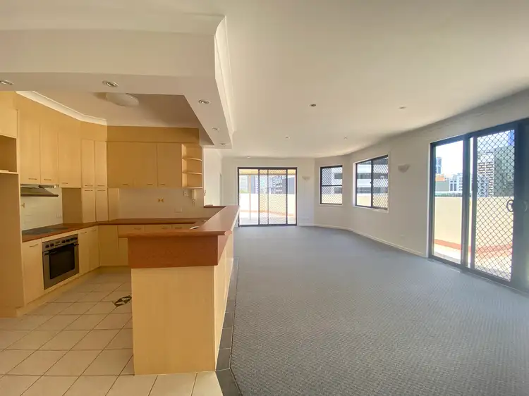 474 Upper Edward Street