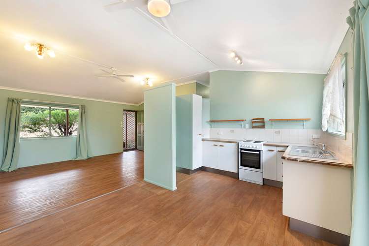 Seventh view of Homely house listing, 8 Delaney Court, Childers QLD 4660
