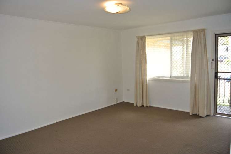 Third view of Homely unit listing, 2/106 Oates Avenue, Holland Park QLD 4121