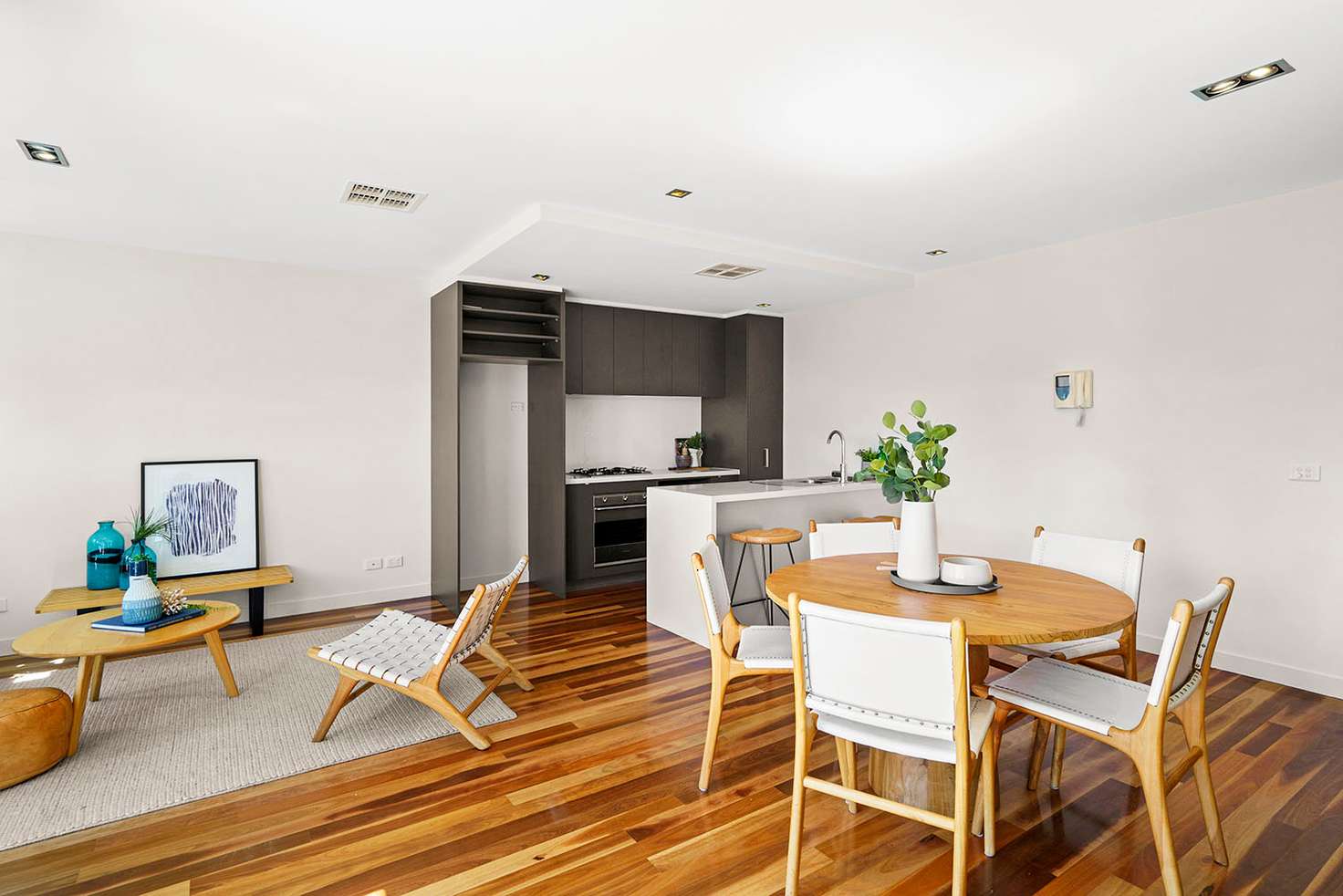 Main view of Homely apartment listing, 9/82-84 Bluff Road, Black Rock VIC 3193
