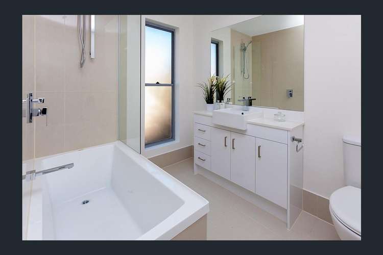 Fourth view of Homely apartment listing, 4/37 Mildmay Street, Fairfield QLD 4103