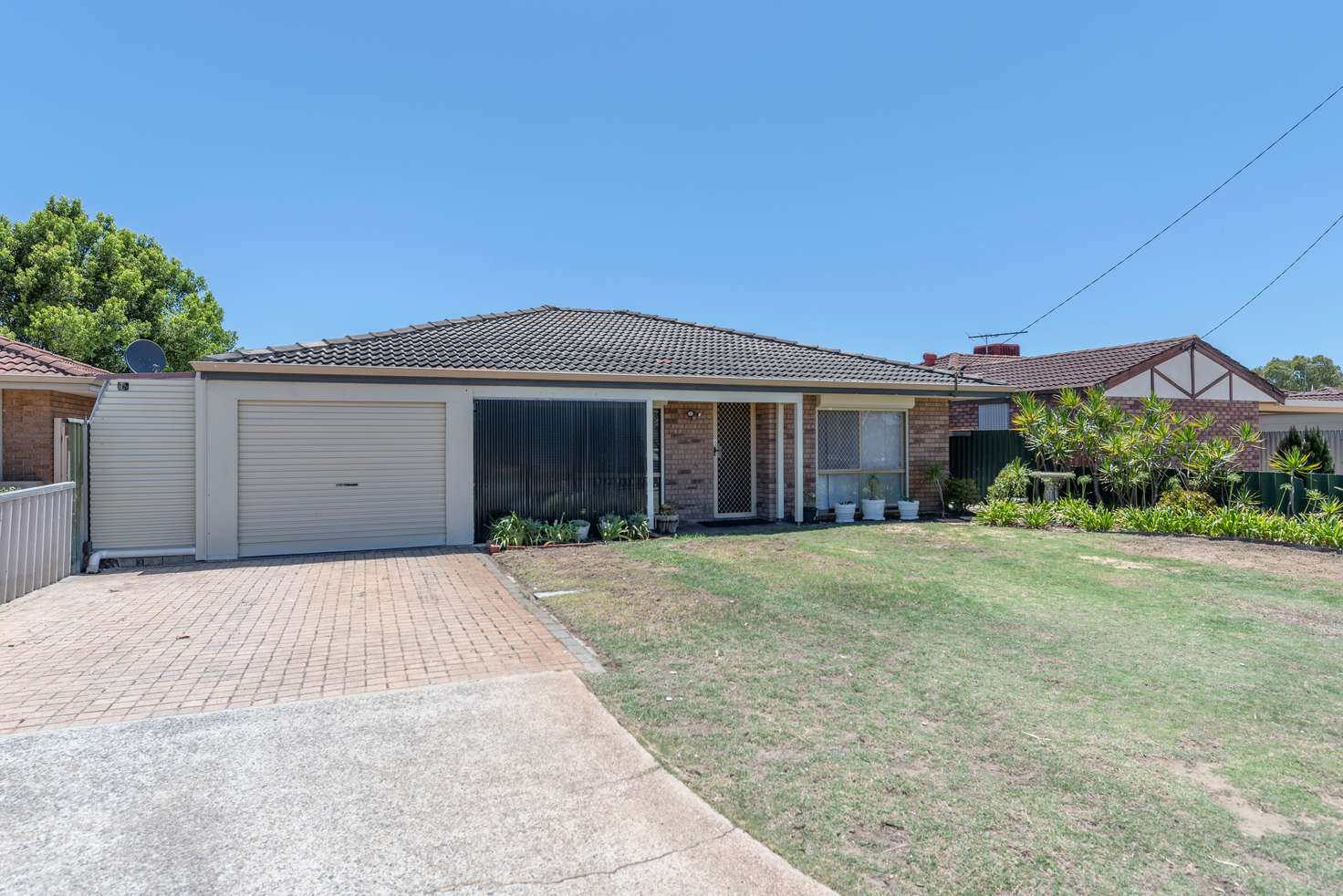 Main view of Homely house listing, 32 Broadwater Gardens, South Lake WA 6164