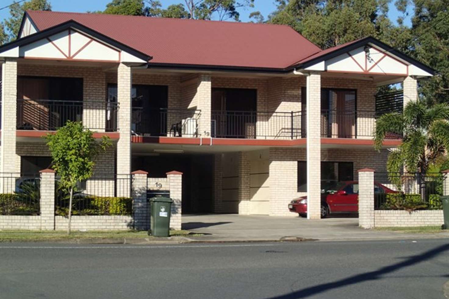 Main view of Homely unit listing, 19 Broadwater Road, Mount Gravatt East QLD 4122