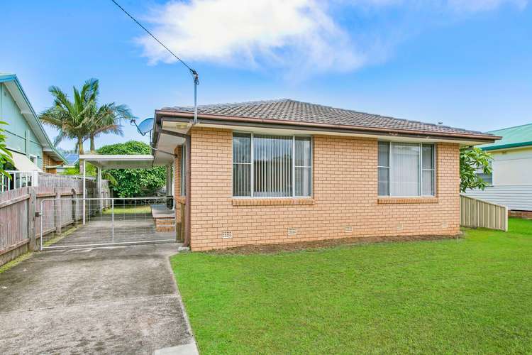 32 The Parade, North Haven NSW 2443